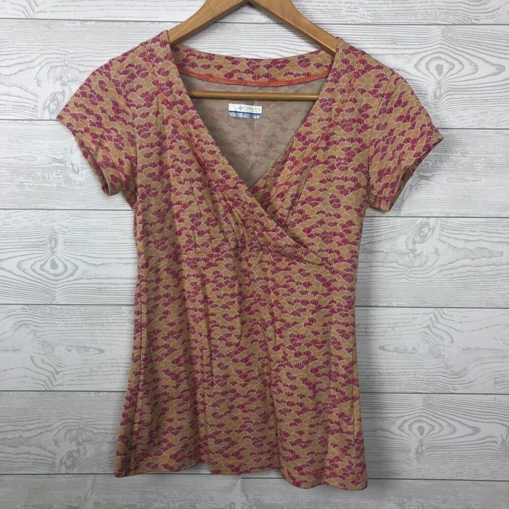 Columbia Women's XS Omni Freeze Short Sleeve V Neck Tee Shirt Advance Cooling
